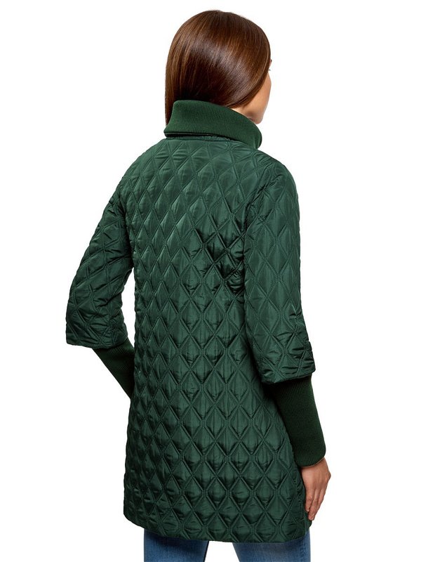 Manteau vert matelassé: vue arrière