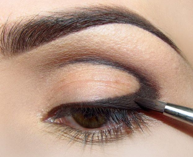 Smokey Ice pentru Brown Eyes Etapa 2