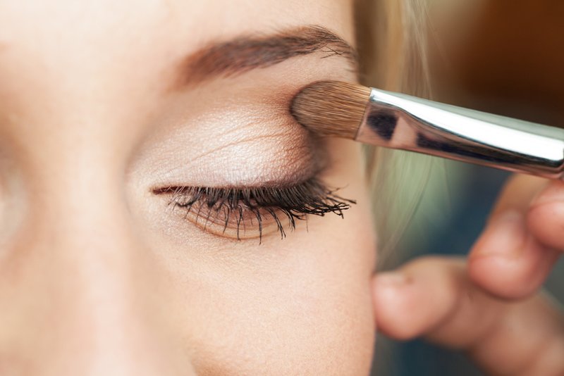 Make-up voor blondines met bruine ogen