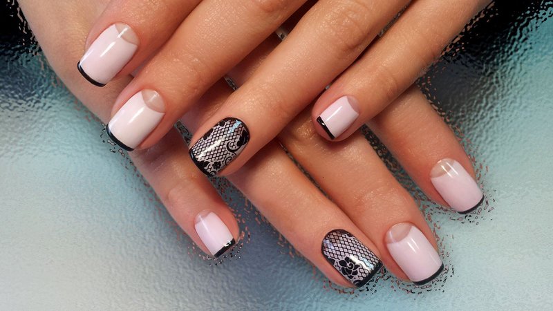 French moon manicure gellak