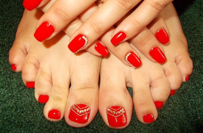 Conception des ongles rouges