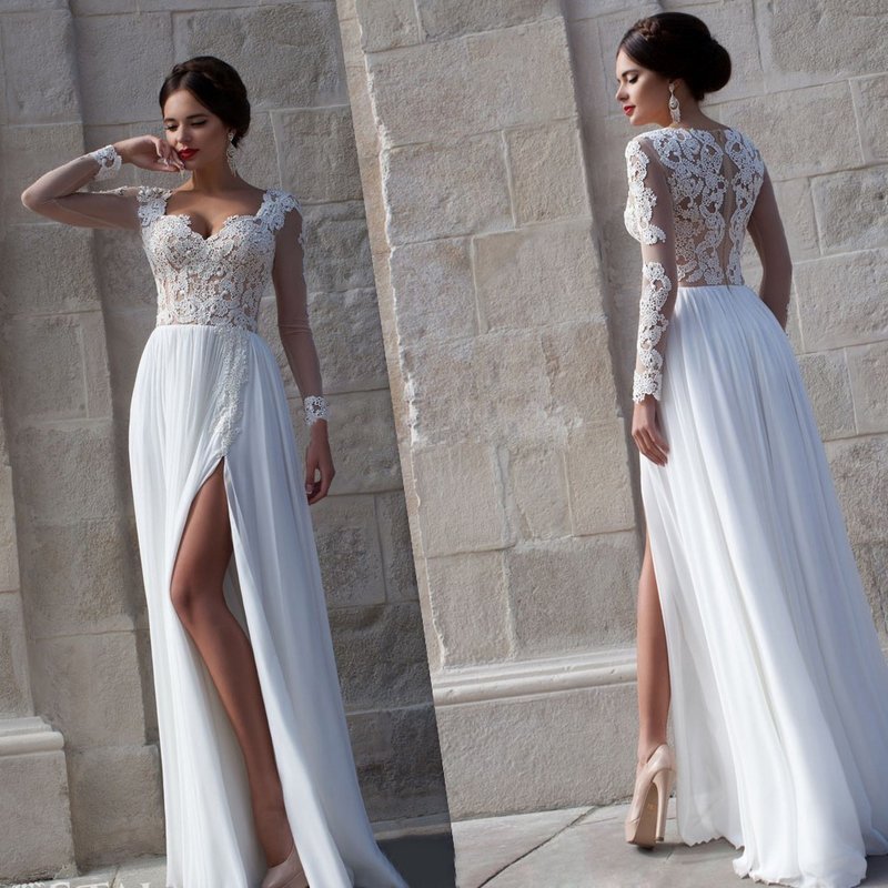 Robe blanche au sol