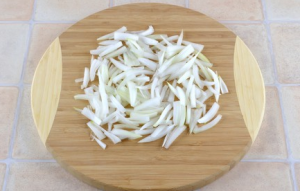 Salade de champignons marinés