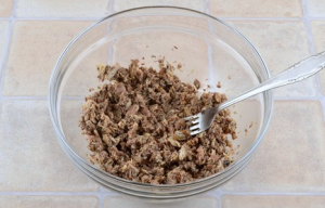 Tarte au poisson en conserve et oeuf