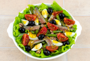 Salată Nicoise