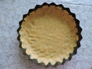 Tarte au fromage cottage et aux raisins de Corinthe