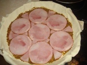 Tarte française au jambon et au fromage