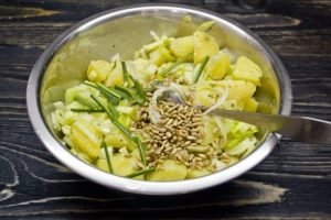 Aardappelsalade Met Selderij En Appel