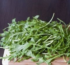 Placinta cu arugula si sorel