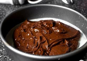 Tort de mascarpone de ciocolata