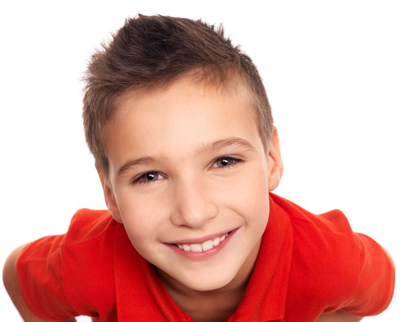 Coupes de cheveux courtes pour un garçon de 8 ans