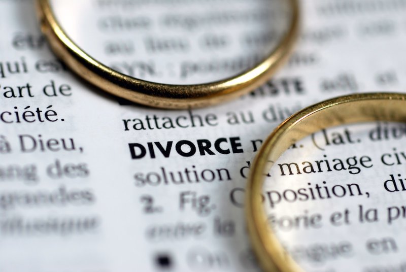 Întoarcerea soțului după divorț