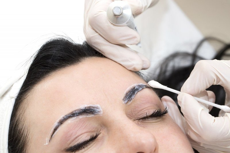 إعداد الحاجب لل microblading