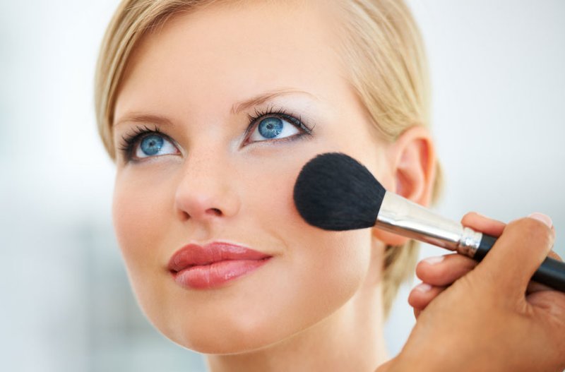 Make-up aanbrengen