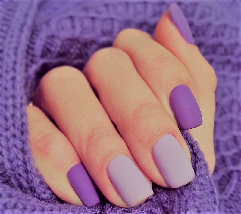 Vernis mat violet-violet