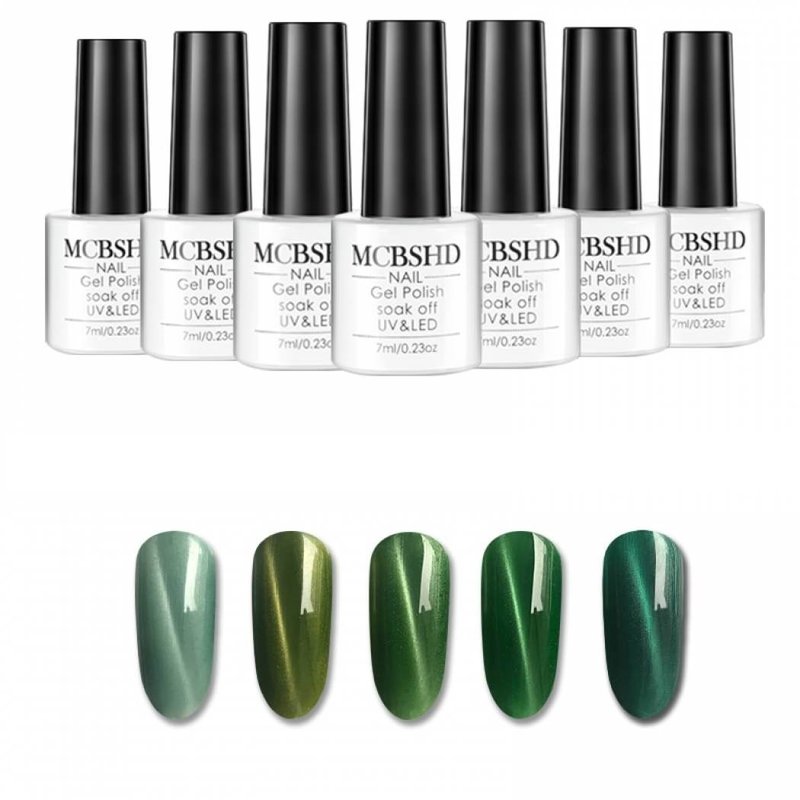 Couleurs à la mode de vernis gel vert