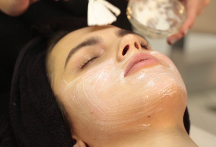 Peeling facial