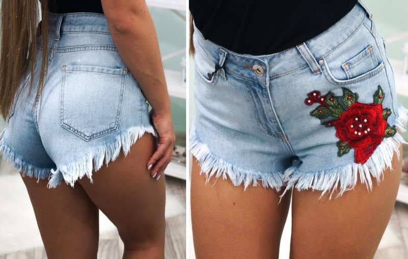 Korte denim shorts met franjes