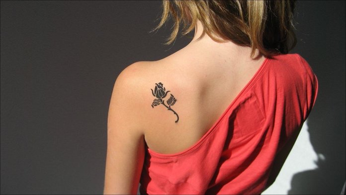 Petits tatouages ​​pour les filles