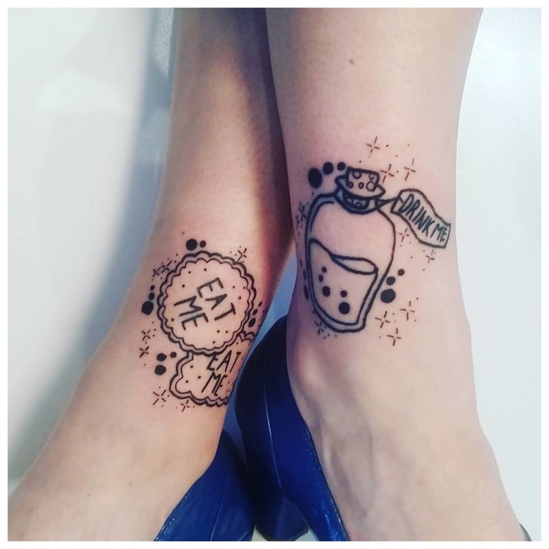 Alice au pays des merveilles tatouage